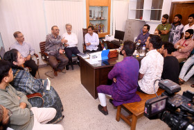 হল পর্যায়ে শিক্ষার্থীদের সঙ্গে উপাচার্যের মতবিনিময় সম্পন্ন