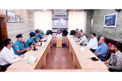 ডাকসু ও হল সংসদ নির্বাচন ২০২৫ নিরাপত্তা ব্যবস্থা জোরদারে উচ্চপর্যায়ের সভা অনুষ্ঠিত