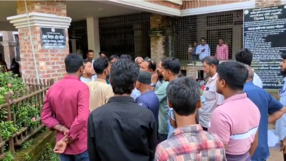 বিএনপি নেতার জামিন নামঞ্জুর হওয়ায় আইনজীবীর উপর হামলার চেষ্টা