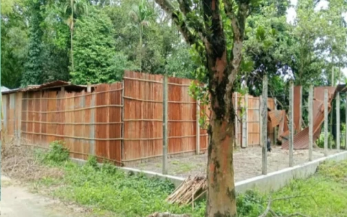 ভাই-ভাই জমি সংক্রান্ত বিরোধে জেরে বসতবাড়িতে অগ্নিকাণ্ড, পুড়ে ছাই ছোট ভাইয়ের পরিবার