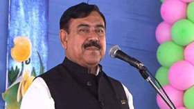 শ্রমিক নেতা সাবেক মন্ত্রী শাজাহান খান গ্রেপ্তার