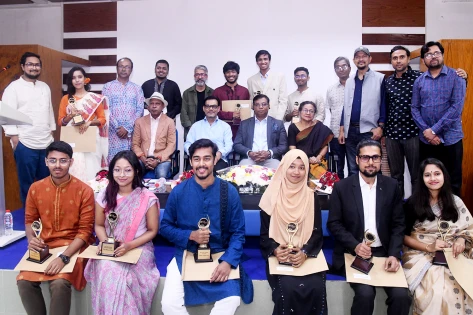 ঢাবি অঙ্কন ও চিত্রায়ণ বিভাগের বার্ষিক শিল্পকর্ম প্রদর্শনী শুরু