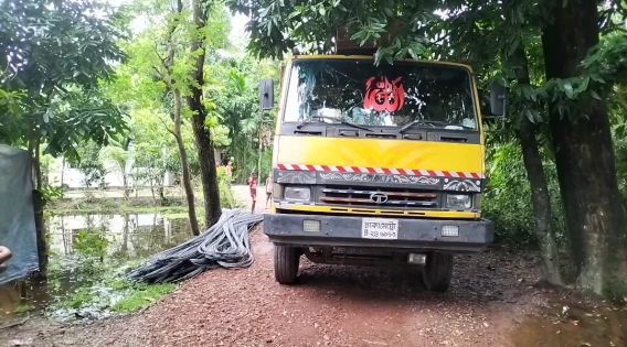 রড বোঝাই ট্রাক লুট, নোয়াখালীতে যুবদল কর্মিসহ গ্রেপ্তার-২