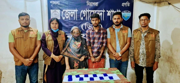 নোয়াখালীতে ২হাজার ইয়াবাসহ স্বামী-স্ত্রী গ্রেপ্তার