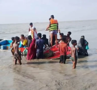 মেঘনায় স্পিডবোট ডুবি,উদ্ধার-২৮