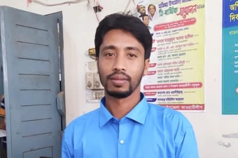 ভাতিজিকে নিয়ে লাপাত্তা যুবলীগ নেতা