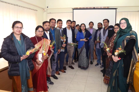 সম্প্রতি বিদেশে উচ্চশিক্ষা গ্রহণকারী ঢাবি শিক্ষকদের সংবর্ধনা প্রদান