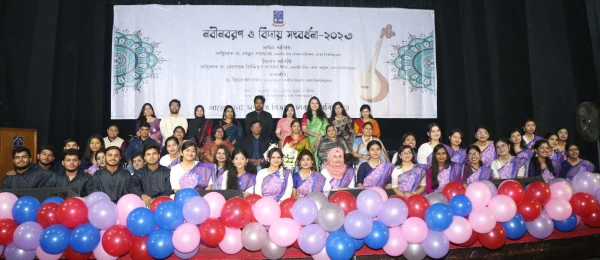 ঢাবি সংগীত বিভাগের নবীনবরণ ও বিদায় সংবর্ধনা অনুষ্ঠিত