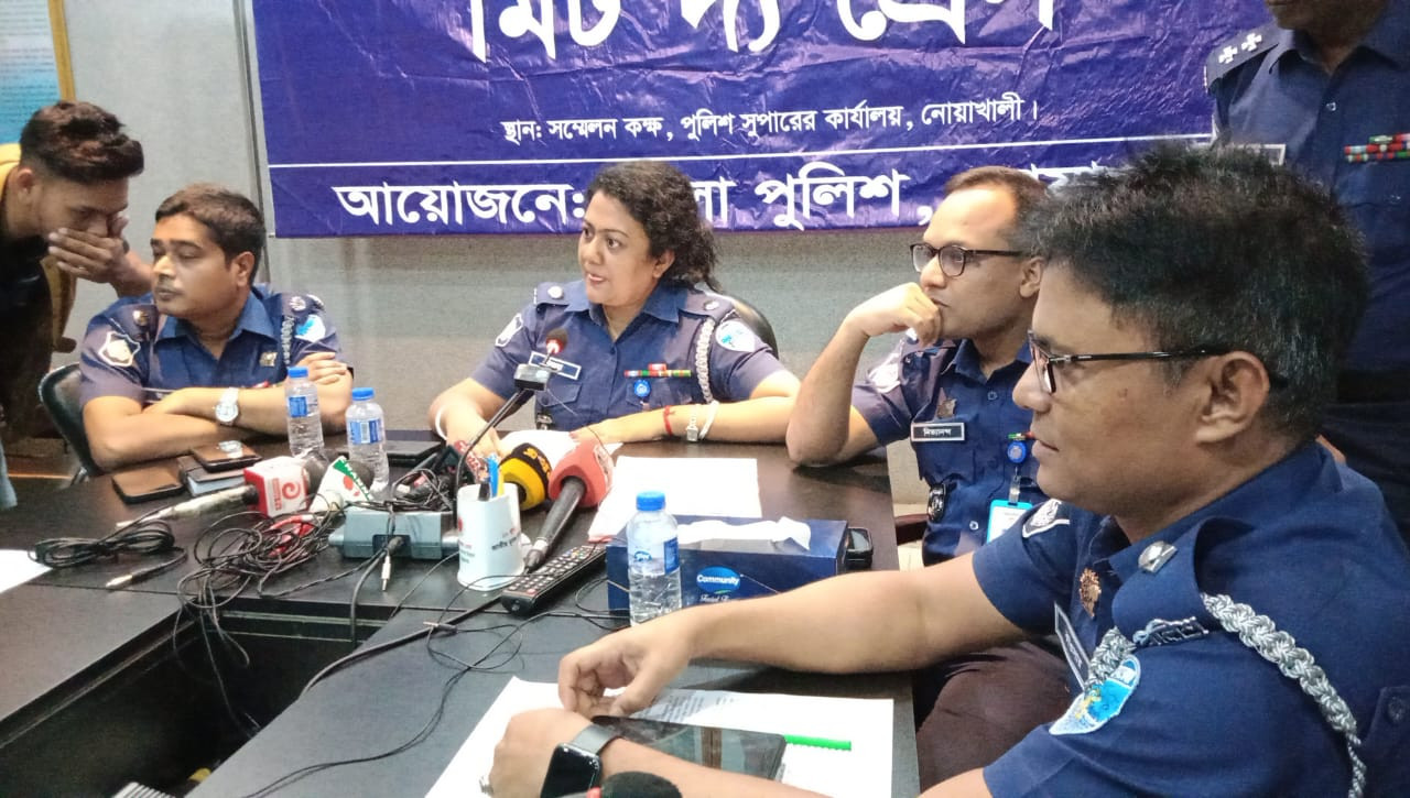 অপরিচিত মুঠোফোন কলের সূত্র ধরে হত্যাকান্ডের রহস্য উদঘাটন, গ্রেপ্তার ৩