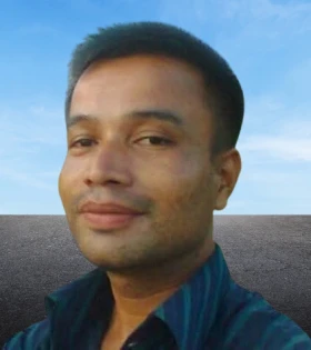 নোয়াখালীতে পিকআপ ভ্যানের চাপায় সিএনজি চালকের মৃত্যু