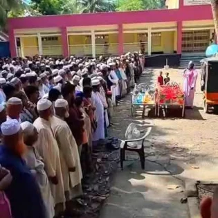 স্বামীর মৃত্যুর ১২ মিনিট পর স্ত্রীর মৃত্যু, পাশাপাশি কবরে দাফন