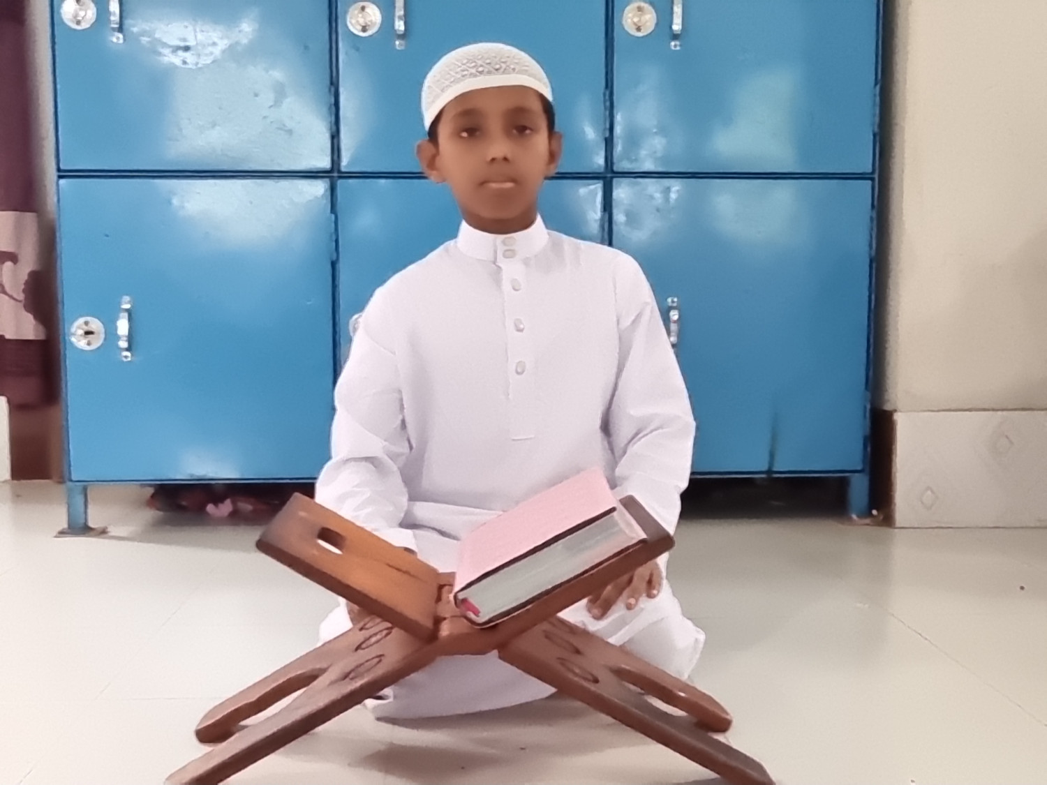 ৬ মাসে কোরআনের হাফেজ হলেন ১২ বছর বয়সী মুনতাছির