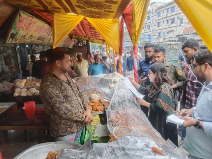 তাড়াইলে মোবাইল কোর্ট অভিযান; ৬ ব্যবসায়ীকে জরিমানা