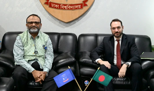 ঢাবি উপাচার্যের সঙ্গে ইতালির কূটনীতিকের সাক্ষাৎ