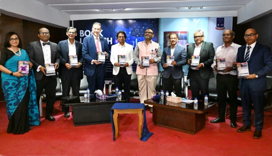 ঢাকা বিশ্ববিদ্যালয়ে ‘মার্কেটিং ইন এ ট্রানজিশন ইকোনমি’ বইয়ের মোড়ক উন্মোচন