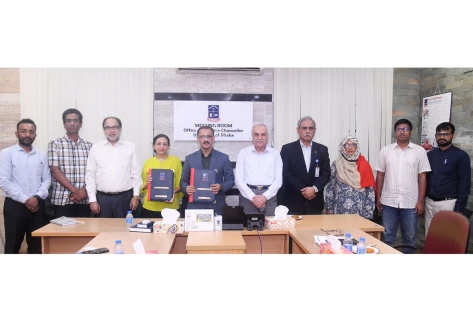 আন্তর্জাতিক সহযোগিতা জোরদারে ঢাবির দুই সমঝোতা স্মারক স্বাক্ষর
