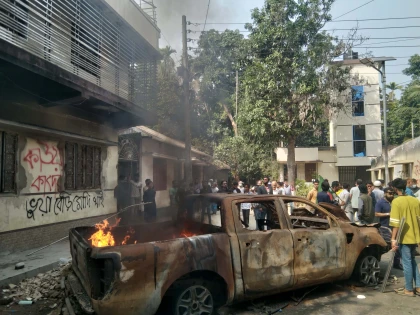 ফের ওবায়দুল কাদেরের গ্রামের বাড়িতে অগ্নিসংযোগ-ভাঙচুর