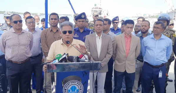 নেপাল ও ভুটানকে মোংলা বন্দর ব্যবহারের আহবান জানালেন নৌপরিবহন উপদেষ্টা