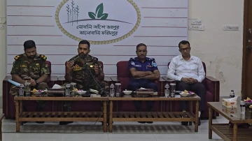 ফরিদপুরে শারদীয় দূর্গা উৎসব নিয়ে   সেনাবাহিনীর নিরাপত্তা বিষয়ক সভা অনুষ্ঠিত