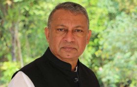 ট্রাক শ্রমিকের মৃত্যু: নোয়াখালীতে সাবেক এমপি একরামুলসহ ৫৩ আ.লীগ নেতাকর্মির বিরুদ্ধে মামলা